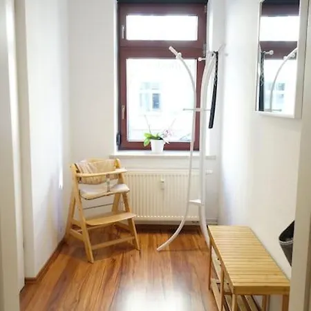 Cosy 3 Apt In The Trendy District Neustadt *